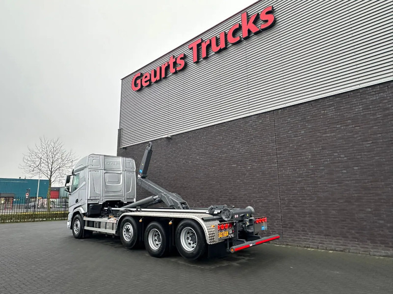 DAF XF 530 8X2 TRIPLE VDL S-30-6700 HAAKARMSYSTEEM/ABROLLKIPPER/HOOKLIFT/NIEUW/NEW - Hook-lift sunkvežimis: foto 3 DAF XF 530 8X2 TRIPLE VDL S-30-6700 HAAKARMSYSTEEM/ABROLLKIPPER/HOOKLIFT/NIEUW/NEW - Hook-lift sunkvežimis: foto 3
