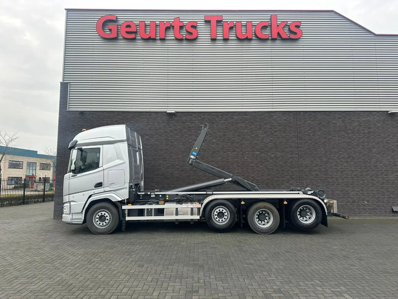 DAF XF 530 8X2 TRIPLE VDL S-30-6700 HAAKARMSYSTEEM/ABROLLKIPPER/HOOKLIFT/NIEUW/NEW - Hook-lift sunkvežimis: foto 1 DAF XF 530 8X2 TRIPLE VDL S-30-6700 HAAKARMSYSTEEM/ABROLLKIPPER/HOOKLIFT/NIEUW/NEW - Hook-lift sunkvežimis: foto 1