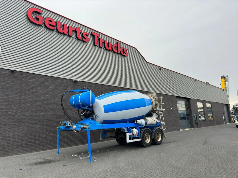 De Buf 2-ASSIGE 10M3 CONCRETE MIXER/MISCHER/MIXER - Betonvežio puspriekabė: foto 2 De Buf 2-ASSIGE 10M3 CONCRETE MIXER/MISCHER/MIXER - Betonvežio puspriekabė: foto 2