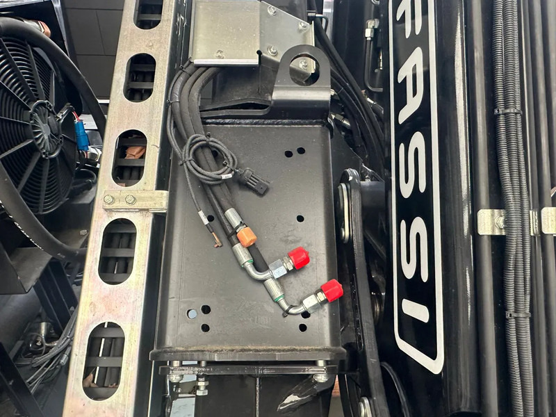 FASSI E-DYNAMIC F235A.2.26 - Strėlė: foto 4 FASSI E-DYNAMIC F235A.2.26 - Strėlė: foto 4