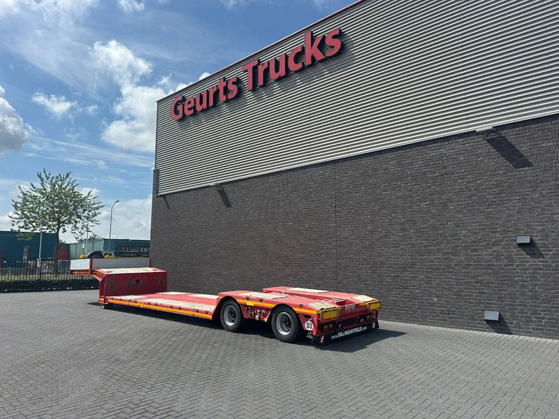 Faymonville MEGAMAX F-S42-1ACA 2 ASSEN DIEPLADER / TIEFLADER / LOW LOADER - Žemo profilio platforma puspriekabė: foto 3 Faymonville MEGAMAX F-S42-1ACA 2 ASSEN DIEPLADER / TIEFLADER / LOW LOADER - Žemo profilio platforma puspriekabė: foto 3