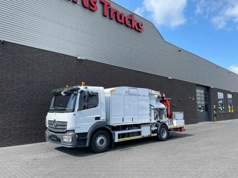 Mercedes-Benz Atego 1324 4X2 RHD + RSP ESE 13/H SAUGBAGGER/SUCTIONEXCAVATOR/GRONDZUIGER - Asenizatorius: foto 2 Mercedes-Benz Atego 1324 4X2 RHD + RSP ESE 13/H SAUGBAGGER/SUCTIONEXCAVATOR/GRONDZUIGER - Asenizatorius: foto 2