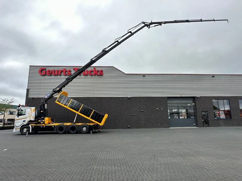 Scania R530 V8 NGS 8X4 TRIDEM MET HYVA 2Z KIPPER + HMF 5020-K6 + JIB FJ1000-K5 KRAAN/KRAN/CRANE/GRUA - Sunkvežimis su kranu: foto 1 Scania R530 V8 NGS 8X4 TRIDEM MET HYVA 2Z KIPPER + HMF 5020-K6 + JIB FJ1000-K5 KRAAN/KRAN/CRANE/GRUA - Sunkvežimis su kranu: foto 1
