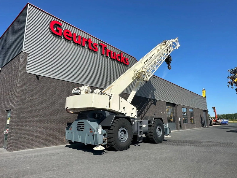 Terex RT130 ROUGH TERRAIN CRANE + JIB - Šiurkštaus reljefo kranas: foto 5 Terex RT130 ROUGH TERRAIN CRANE + JIB - Šiurkštaus reljefo kranas: foto 5