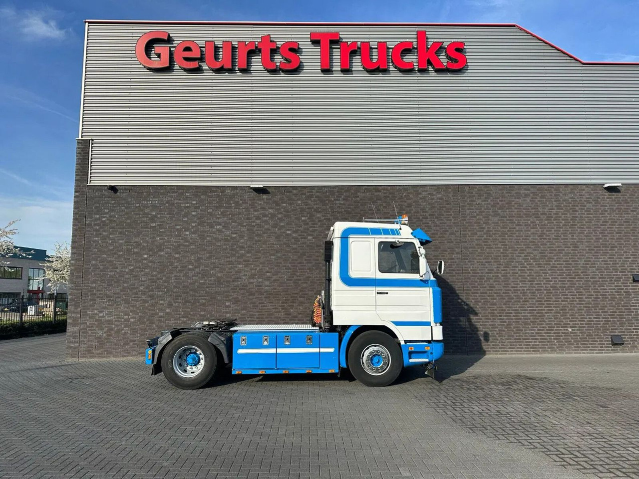 Scania R143-500 V8 H A4X2L 500PK TREKKER / SATTELZUG / - Vilkikas: foto 4 Scania R143-500 V8 H A4X2L 500PK TREKKER / SATTELZUG / - Vilkikas: foto 4