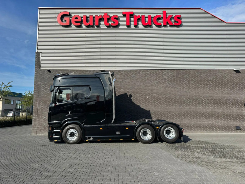 Scania S660 V8 6X2 LONGLINE SPECIAL INTERIOR BUFFL TREKKER MET HYDRAULIEK / SATTELZUG / TRACTOR UNIT / CAMIÓN - Vilkikas: foto 1 Scania S660 V8 6X2 LONGLINE SPECIAL INTERIOR BUFFL TREKKER MET HYDRAULIEK / SATTELZUG / TRACTOR UNIT / CAMIÓN - Vilkikas: foto 1