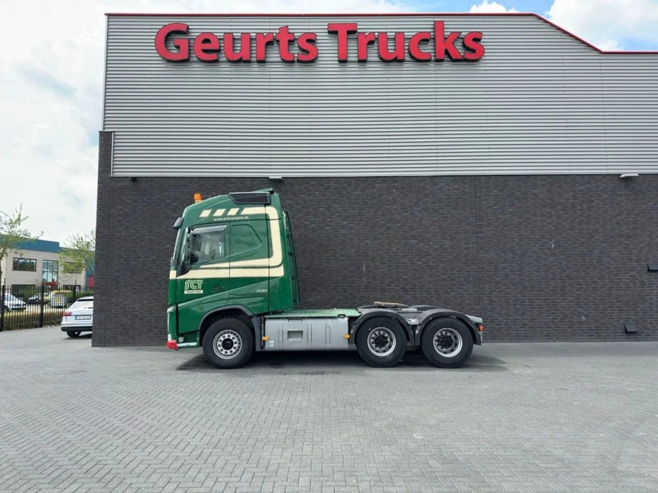 Volvo FH 500 6X4 TREKKER/TRACTOR/SZM EURO 6 HYDRAULIC - Vilkikas: foto 1 Volvo FH 500 6X4 TREKKER/TRACTOR/SZM EURO 6 HYDRAULIC - Vilkikas: foto 1