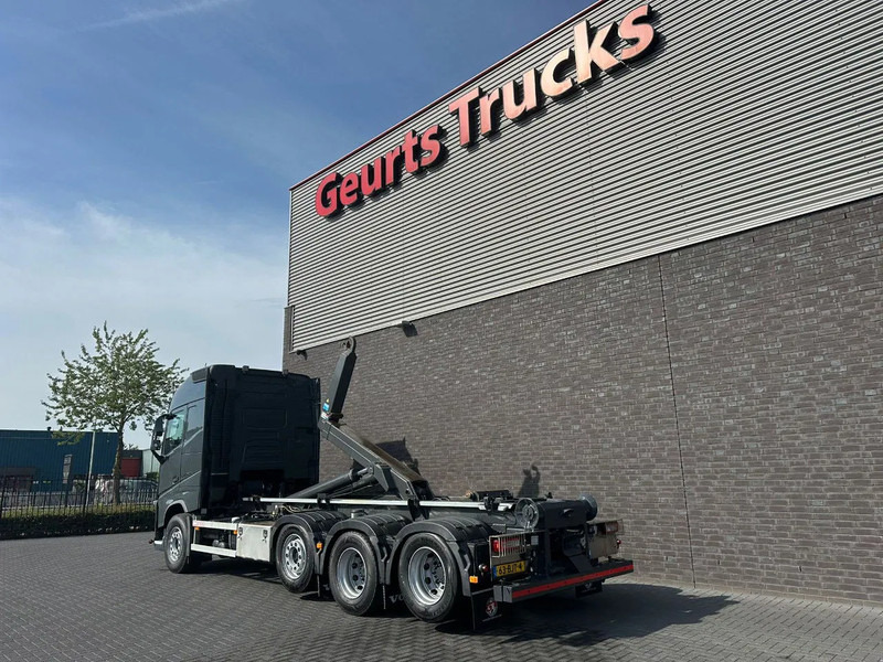Volvo FH 540 8X2 TRIPLE VDL S30-6700 HAAKARMSYSTEEM / ABROLLKIPPER / HOOKLIFT - Hook-lift sunkvežimis: foto 3 Volvo FH 540 8X2 TRIPLE VDL S30-6700 HAAKARMSYSTEEM / ABROLLKIPPER / HOOKLIFT - Hook-lift sunkvežimis: foto 3