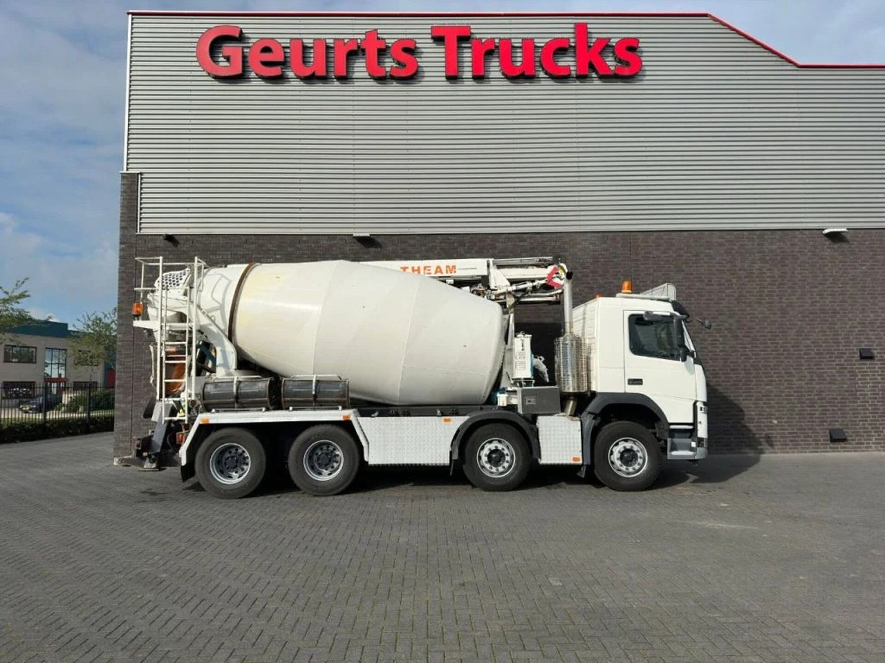 Volvo FM 410 8X4 + STETTER 9 M3 MIXER/MISCHER + THEAM - Betonvežis: foto 4 Volvo FM 410 8X4 + STETTER 9 M3 MIXER/MISCHER + THEAM - Betonvežis: foto 4