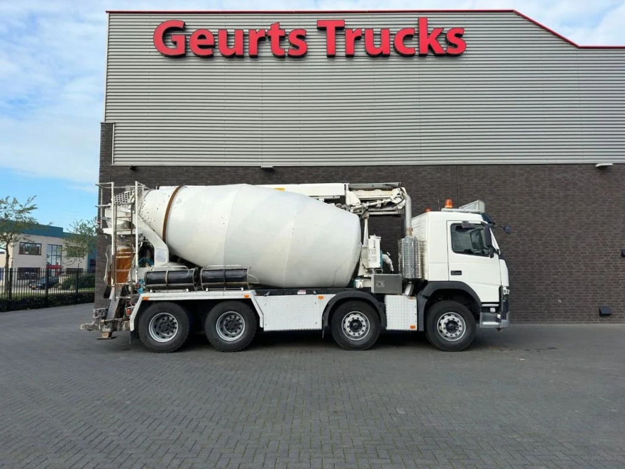 Volvo FM 410 8X4 + STETTER 9 M3 MIXER/MISCHER + THEAM - Betonvežis: foto 4 Volvo FM 410 8X4 + STETTER 9 M3 MIXER/MISCHER + THEAM - Betonvežis: foto 4