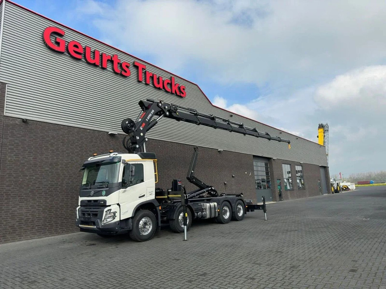 Volvo FMX 500 8X4 HIAB HAAKARM + HIAB 548 E-8 KRAAN/KR - Sunkvežimis su kranu: foto 2 Volvo FMX 500 8X4 HIAB HAAKARM + HIAB 548 E-8 KRAAN/KR - Sunkvežimis su kranu: foto 2