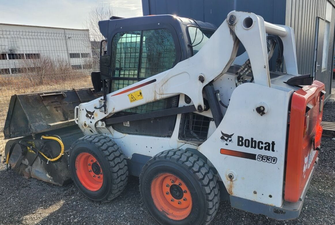 BOBCAT S530 - Mini krautuvas: foto 1 BOBCAT S530 - Mini krautuvas: foto 1
