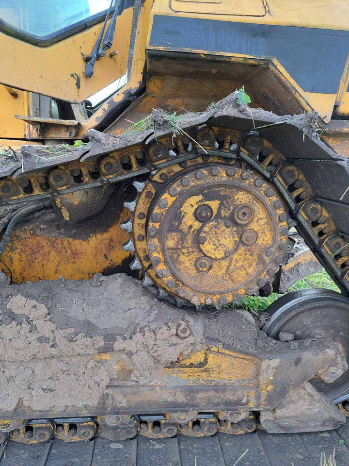 CATERPILLAR D5 M - Buldozeris: foto 3 CATERPILLAR D5 M - Buldozeris: foto 3