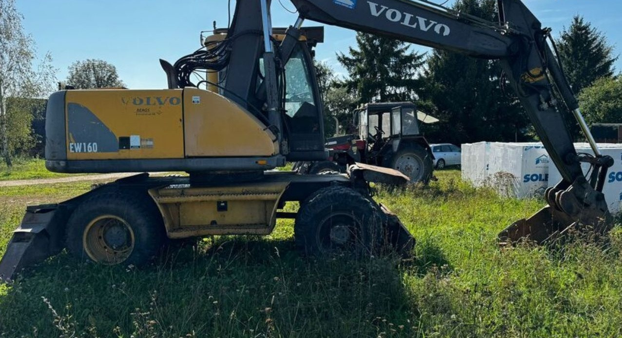 Volvo EW160 - Ratinis ekskavatorius: foto 1 Volvo EW160 - Ratinis ekskavatorius: foto 1