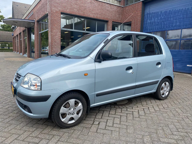 Hyundai Atos 1.1 I Active - Hečbekas: foto 1 Hyundai Atos 1.1 I Active - Hečbekas: foto 1