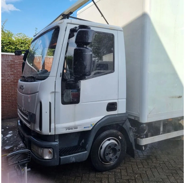 Iveco ML75 E18 manual gearbox..... 180 pk met laadklep - Furgonas sunkvežimis: foto 5 Iveco ML75 E18 manual gearbox..... 180 pk met laadklep - Furgonas sunkvežimis: foto 5