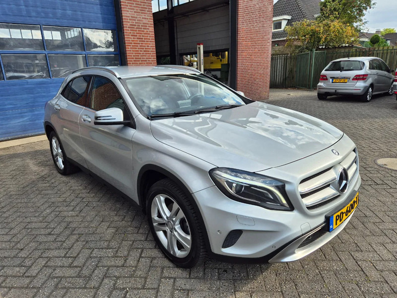 Mercedes-Benz GLA 200 automaat AMG Prestige - Lengvasis automobilis: foto 1 Mercedes-Benz GLA 200 automaat AMG Prestige - Lengvasis automobilis: foto 1