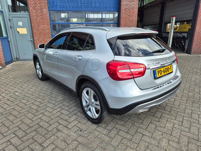 Mercedes-Benz GLA 200 automaat AMG Prestige - Lengvasis automobilis: foto 2 Mercedes-Benz GLA 200 automaat AMG Prestige - Lengvasis automobilis: foto 2