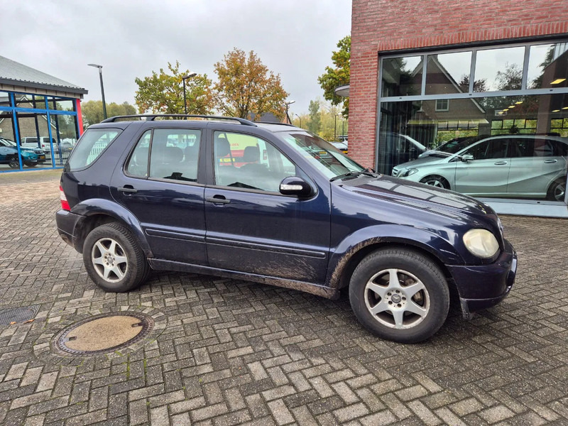 Mercedes-Benz M-Klasse ML 320 autom AMG - Lengvasis automobilis: foto 3 Mercedes-Benz M-Klasse ML 320 autom AMG - Lengvasis automobilis: foto 3