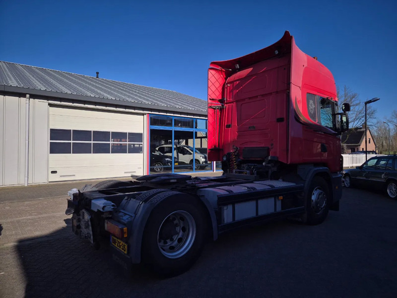 Scania R114-380pk. manual gearbox .airco - Vilkikas: foto 3 Scania R114-380pk. manual gearbox .airco - Vilkikas: foto 3
