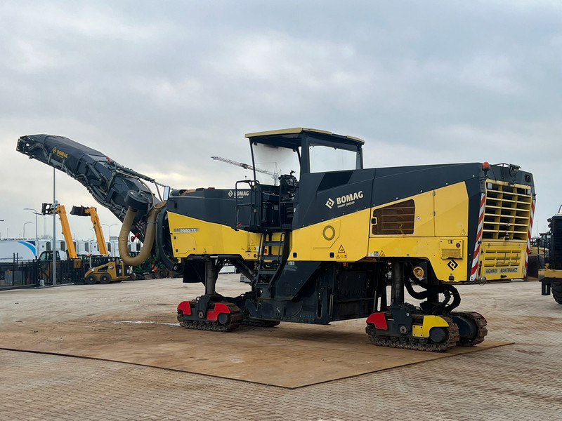 Bomag BM2000/75 Cold Planer - Asfalto mašina: foto 3 Bomag BM2000/75 Cold Planer - Asfalto mašina: foto 3
