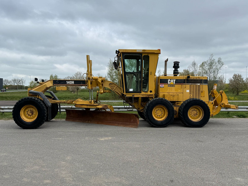 Caterpillar 140H 3306 engine - Greideris: foto 1 Caterpillar 140H 3306 engine - Greideris: foto 1