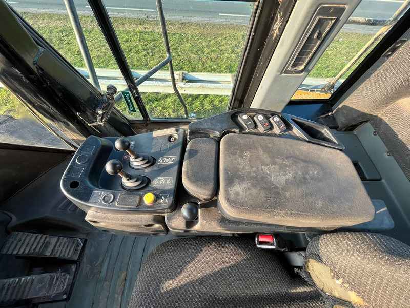 Ratinis krautuvas Caterpillar 980H: foto 15