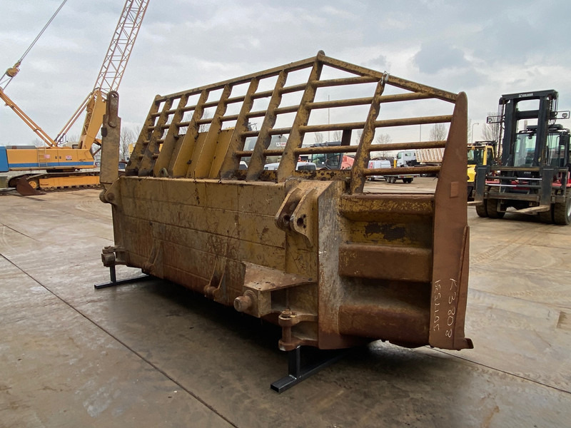 Caterpillar D9U Blade - Verstuvas: foto 4 Caterpillar D9U Blade - Verstuvas: foto 4