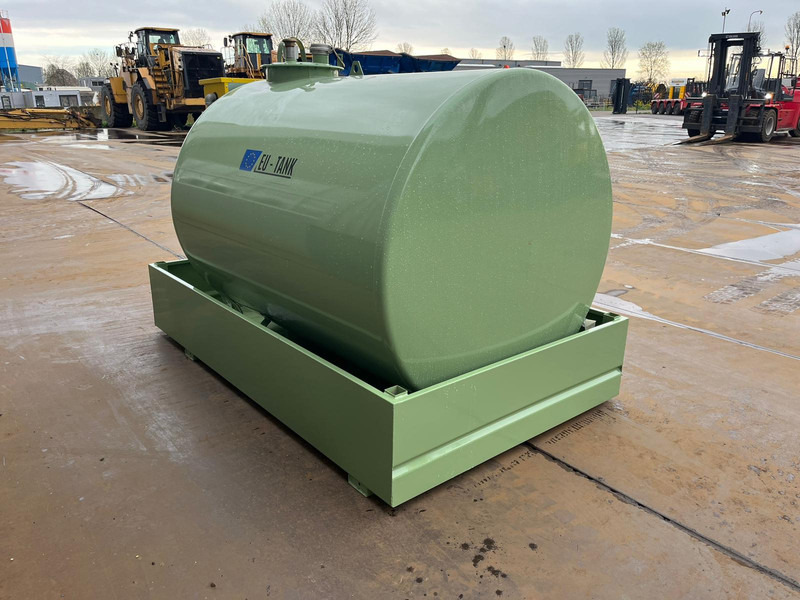 Emiliana Serbatoi Emiliana Serbatoi TF3/50 3000Ltr. - Lengvasis automobilis: foto 5 Emiliana Serbatoi Emiliana Serbatoi TF3/50 3000Ltr. - Lengvasis automobilis: foto 5