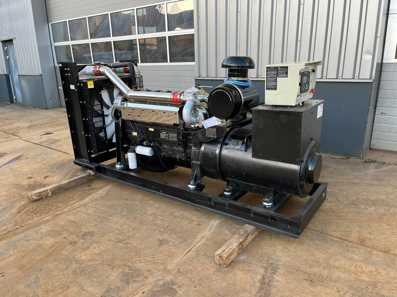 Giga power 312.5 KVA Open generator - LT-W250GF - Elektrinis generatorius: foto 3 Giga power 312.5 KVA Open generator - LT-W250GF - Elektrinis generatorius: foto 3