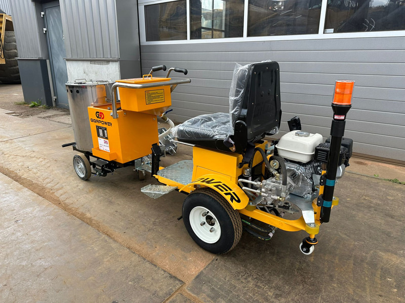 Giga power 860 Road Marking Machine - Asfalto mašina: foto 2 Giga power 860 Road Marking Machine - Asfalto mašina: foto 2