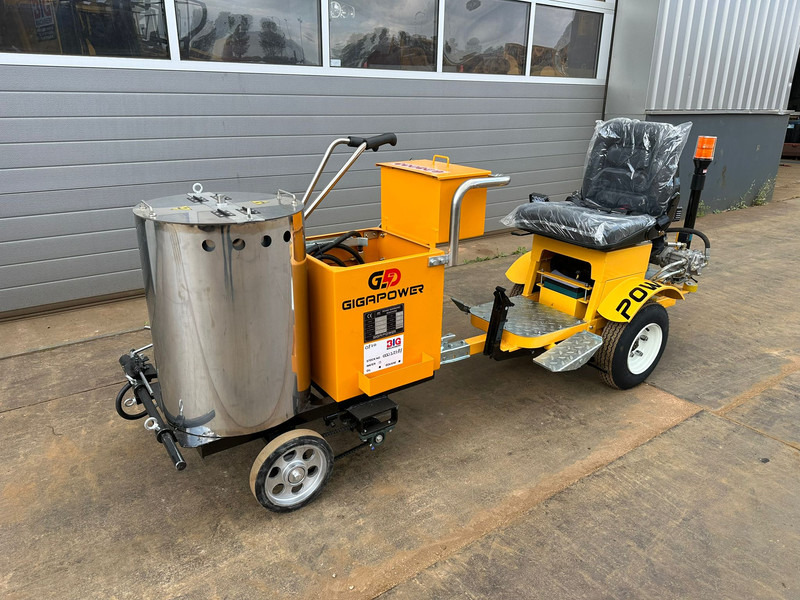 Giga power 860 Road Marking Machine - Asfalto mašina: foto 3 Giga power 860 Road Marking Machine - Asfalto mašina: foto 3