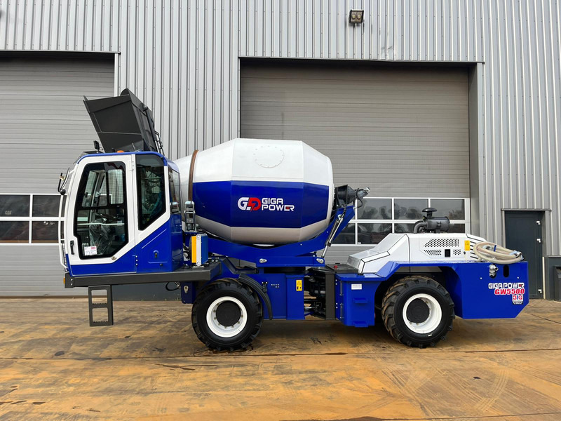 Giga power GW5500 4x4 concrete mixer - Betonvežis: foto 4 Giga power GW5500 4x4 concrete mixer - Betonvežis: foto 4