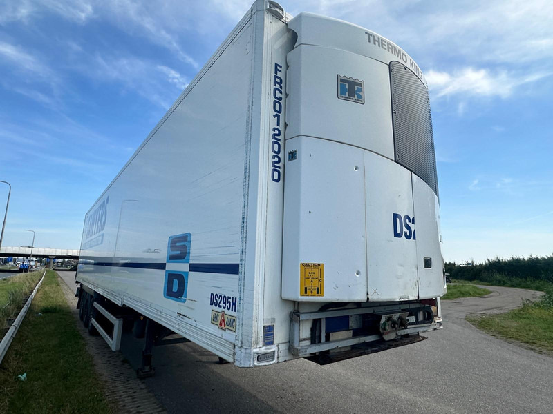 Gray and Adams Meat Hook Thermo King SLXE 400 - Refrižeratorius puspriekabė: foto 5 Gray and Adams Meat Hook Thermo King SLXE 400 - Refrižeratorius puspriekabė: foto 5