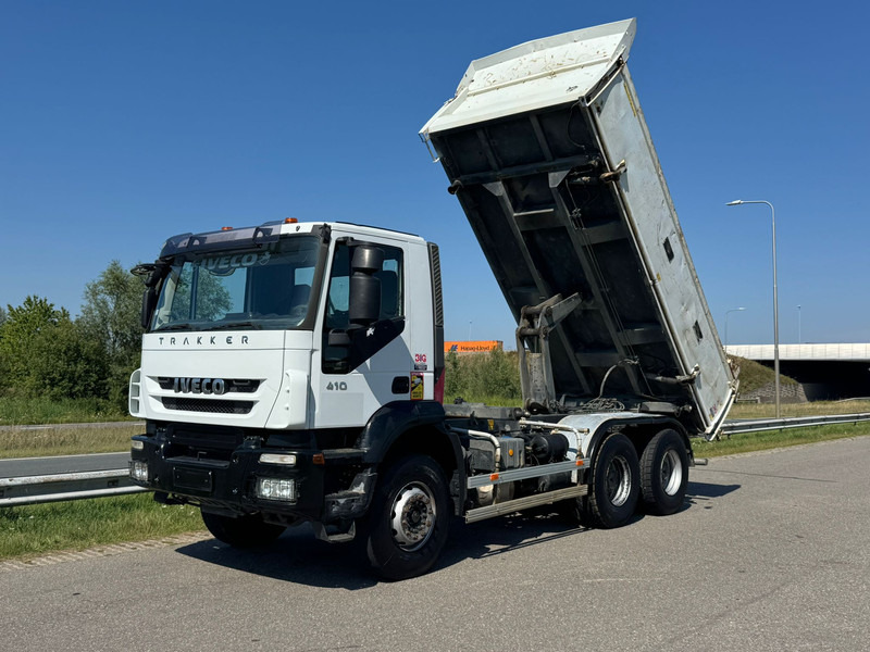 Iveco Trakker 410 6x4 Kipper - Savivartis sunkvežimis: foto 1 Iveco Trakker 410 6x4 Kipper - Savivartis sunkvežimis: foto 1