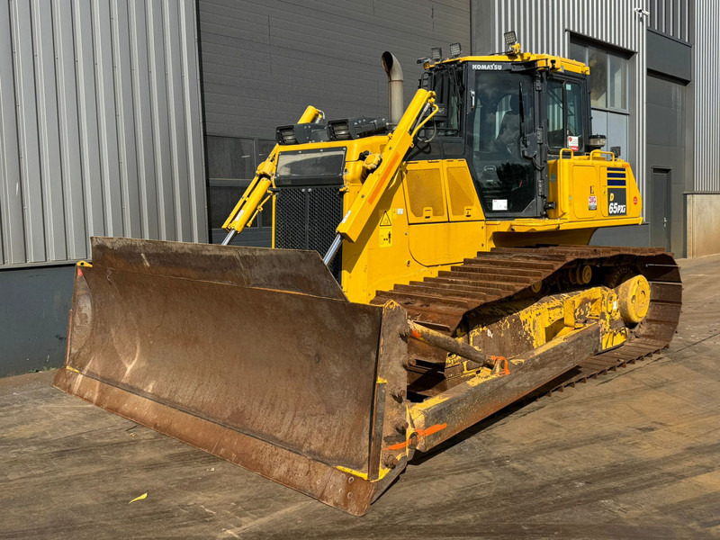 Komatsu D65PXi-18 | TOPCON GPS - Buldozeris: foto 2 Komatsu D65PXi-18 | TOPCON GPS - Buldozeris: foto 2