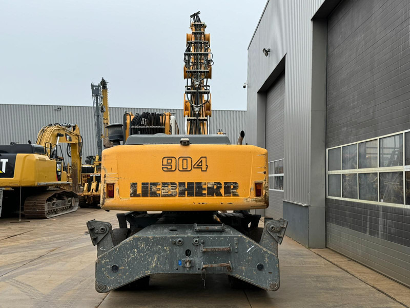 Liebherr A904C - Material Handler - Ekskavatorius su ilga strėle: foto 4 Liebherr A904C - Material Handler - Ekskavatorius su ilga strėle: foto 4