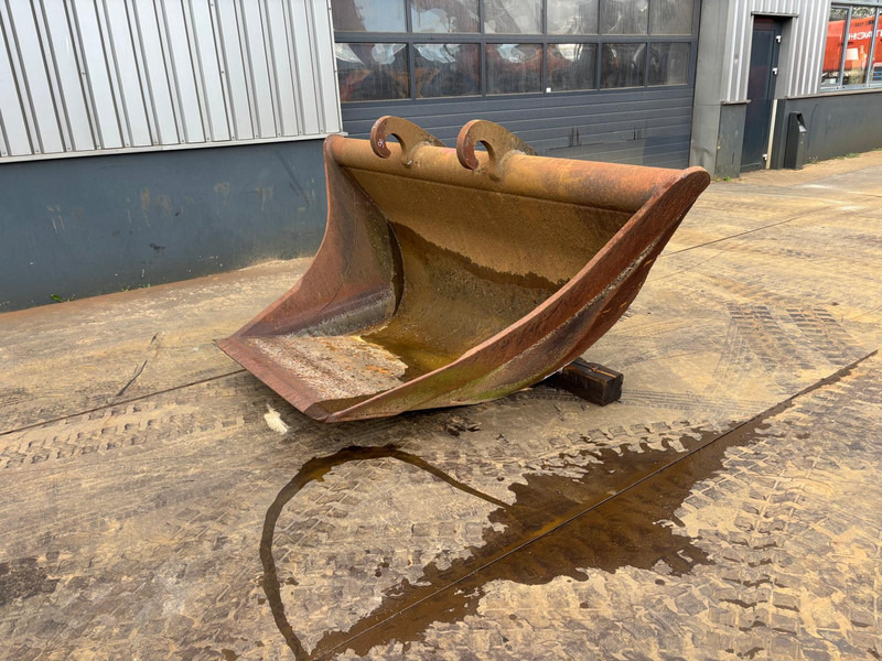 Verachtert Vleugelbak - Kaušas: foto 1 Verachtert Vleugelbak - Kaušas: foto 1