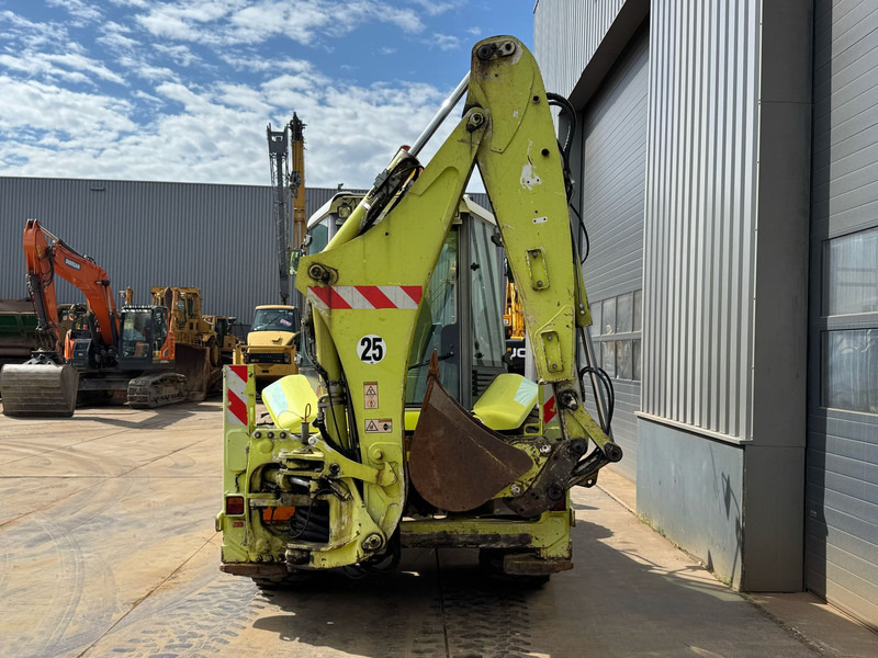 Volvo BL71 backhoe loader - Ekskavatorius-krautuvas: foto 5 Volvo BL71 backhoe loader - Ekskavatorius-krautuvas: foto 5