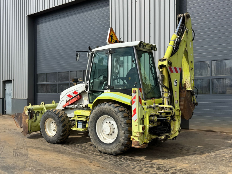 Volvo BL71 backhoe loader - Ekskavatorius-krautuvas: foto 3 Volvo BL71 backhoe loader - Ekskavatorius-krautuvas: foto 3