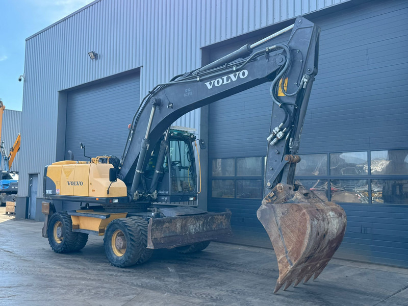 Volvo EW180C - Ratinis ekskavatorius: foto 5 Volvo EW180C - Ratinis ekskavatorius: foto 5