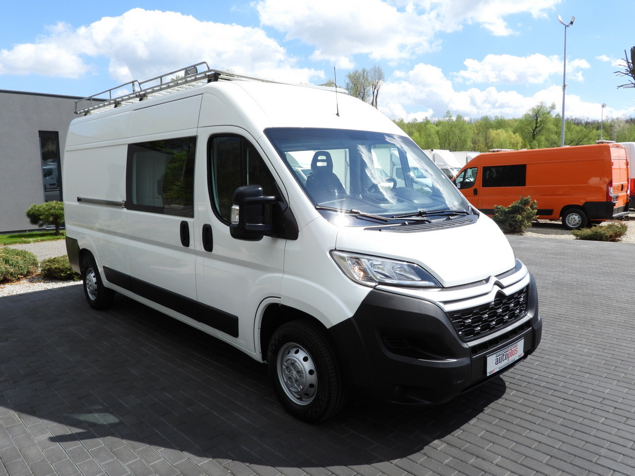 CITROEN JUMPER BOX DELIVERY VAN 7 SEATS CRUISE CONTROL 120HP - Krovininis mikroautobusas: foto 4 CITROEN JUMPER BOX DELIVERY VAN 7 SEATS CRUISE CONTROL 120HP - Krovininis mikroautobusas: foto 4