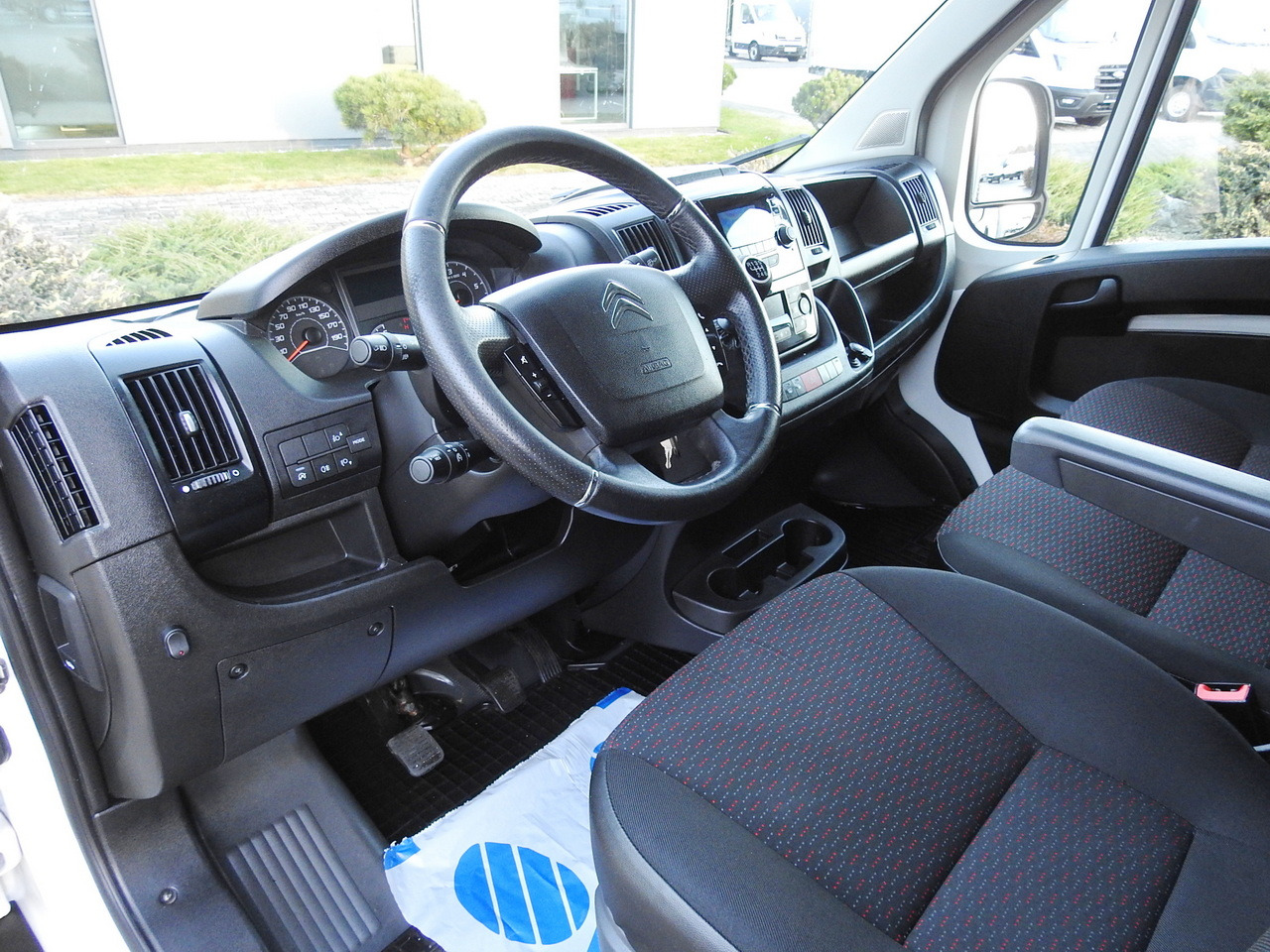 CITROEN JUMPER TARPAULIN 10 PALLETS CRUISE CONTROL AIR CONDITIONING LED LIGHTS PNEUMATICS 165HP - Tentinis mikroautobusas: foto 2 CITROEN JUMPER TARPAULIN 10 PALLETS CRUISE CONTROL AIR CONDITIONING LED LIGHTS PNEUMATICS 165HP - Tentinis mikroautobusas: foto 2