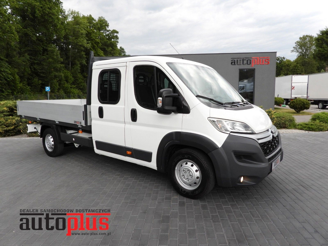 Citroën JUMPER PRITSCHE DOPPELKABINE DOKA 7 SITZE - Bortinis automobilis, Komercinis automobilis su dviguba kabina: foto 1 Citroën JUMPER PRITSCHE DOPPELKABINE DOKA 7 SITZE - Bortinis automobilis, Komercinis automobilis su dviguba kabina: foto 1