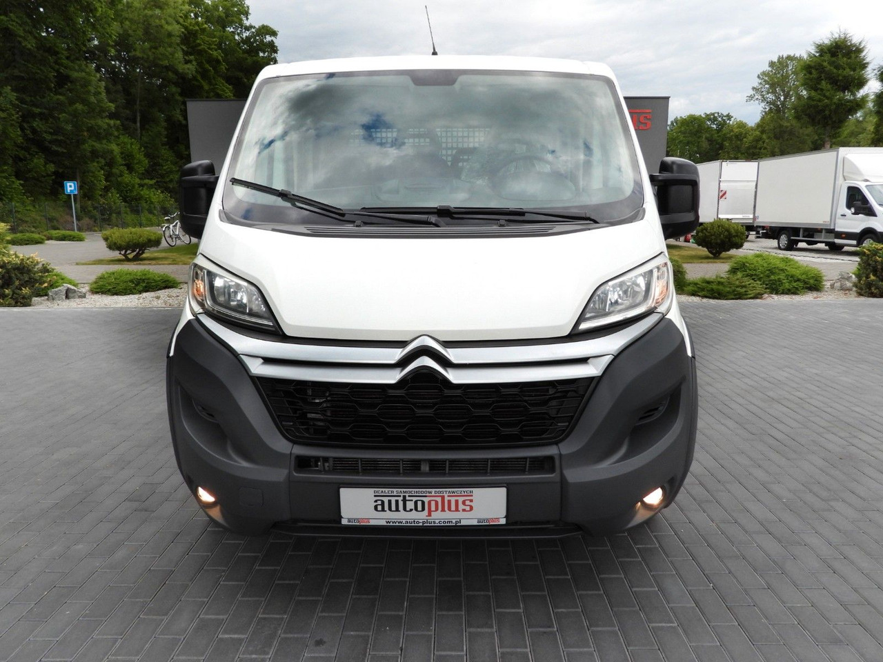 Citroën JUMPER PRITSCHE DOPPELKABINE DOKA 7 SITZE - Bortinis automobilis, Komercinis automobilis su dviguba kabina: foto 5 Citroën JUMPER PRITSCHE DOPPELKABINE DOKA 7 SITZE - Bortinis automobilis, Komercinis automobilis su dviguba kabina: foto 5