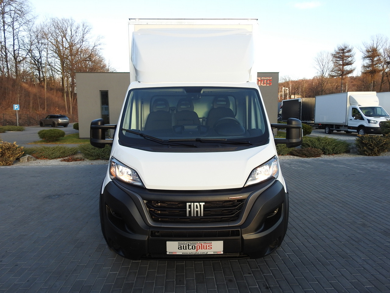 FIAT DUCATO BOX LIFT 8 PALLETS CRUISE CONTROL AIR CONDITIONING 180HP - Furgonas su krovinių dėže: foto 5 FIAT DUCATO BOX LIFT 8 PALLETS CRUISE CONTROL AIR CONDITIONING 180HP - Furgonas su krovinių dėže: foto 5