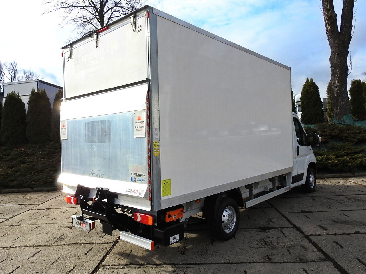 FIAT DUCATO BOX LIFT 8 PALLETS CRUISE CONTROL NAVIGATION AIR CONDITIONING LED LIGHTS 130HP - Furgonas su krovinių dėže: foto 3 FIAT DUCATO BOX LIFT 8 PALLETS CRUISE CONTROL NAVIGATION AIR CONDITIONING LED LIGHTS 130HP - Furgonas su krovinių dėže: foto 3