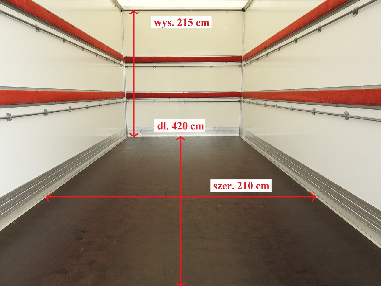 Furgonas su krovinių dėže FORD TRANSIT BOX LIFT 8 PALLETS CRUISE CONTROL AIR CONDITIONING 130HP: foto 12 Furgonas su krovinių dėže FORD TRANSIT BOX LIFT 8 PALLETS CRUISE CONTROL AIR CONDITIONING 130HP: foto 12