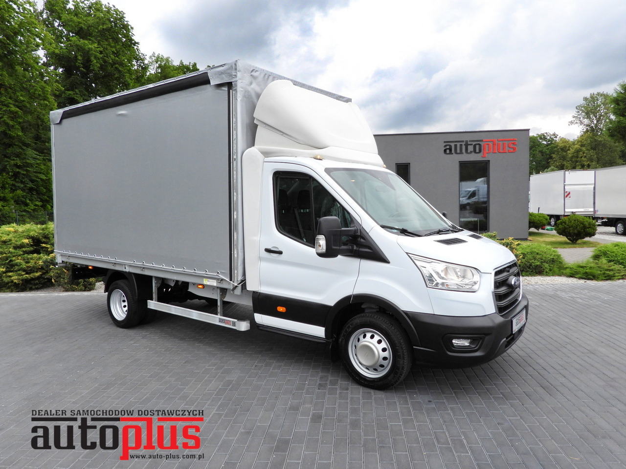 FORD TRANSIT TARPAULIN 8 PALLETS CRUISE CONTROL LED LIGHTS TWIN WHEELS AIR CONDITIONING 130HP - Tentinis mikroautobusas: foto 1 FORD TRANSIT TARPAULIN 8 PALLETS CRUISE CONTROL LED LIGHTS TWIN WHEELS AIR CONDITIONING 130HP - Tentinis mikroautobusas: foto 1