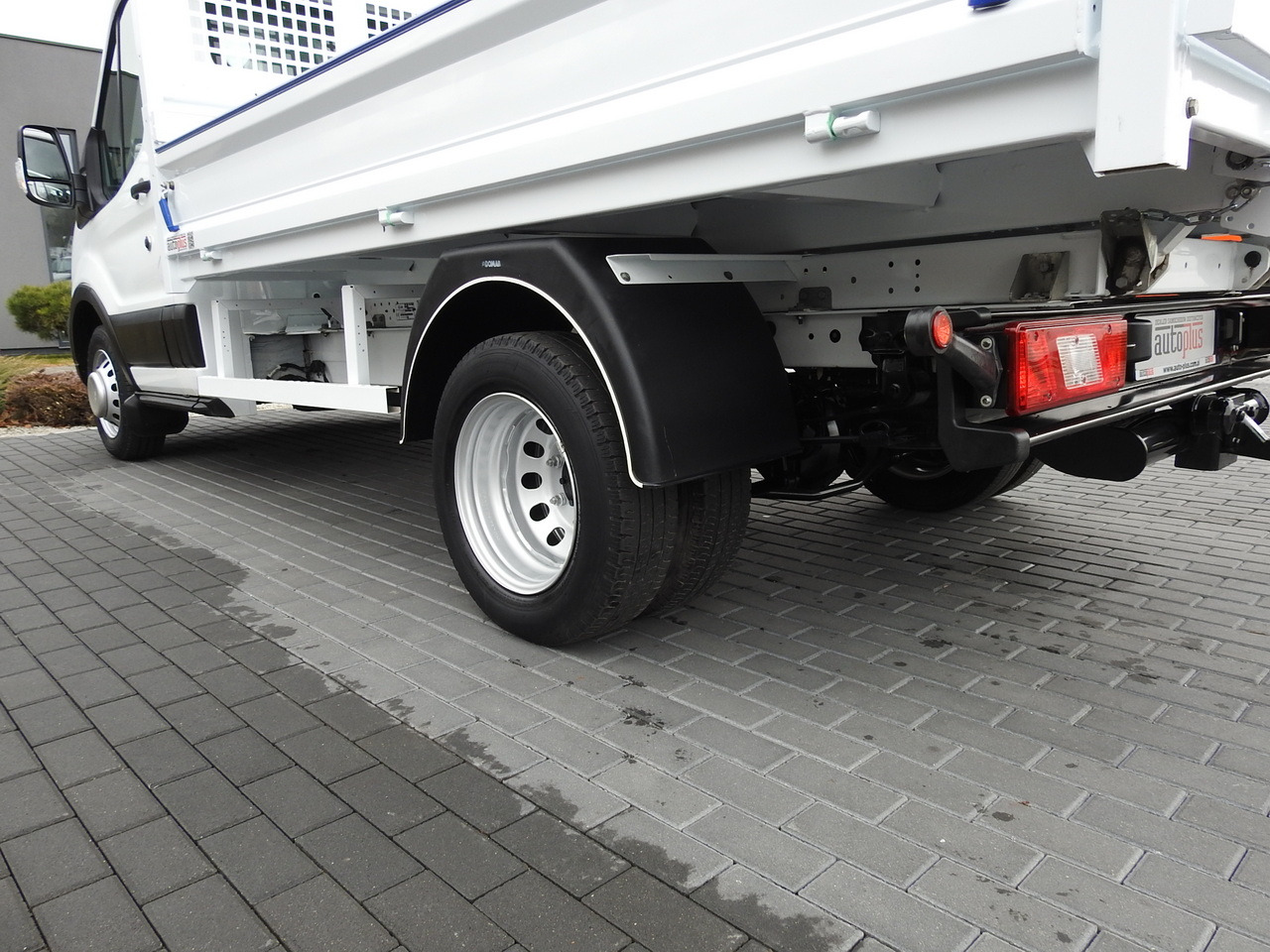 FORD TRANSIT TIPPER LED LIGHTS TWIN WHEELS AIR CONDITIONING 130HP lizingą FORD TRANSIT TIPPER LED LIGHTS TWIN WHEELS AIR CONDITIONING 130HP: foto 16 FORD TRANSIT TIPPER LED LIGHTS TWIN WHEELS AIR CONDITIONING 130HP lizingą FORD TRANSIT TIPPER LED LIGHTS TWIN WHEELS AIR CONDITIONING 130HP: foto 16